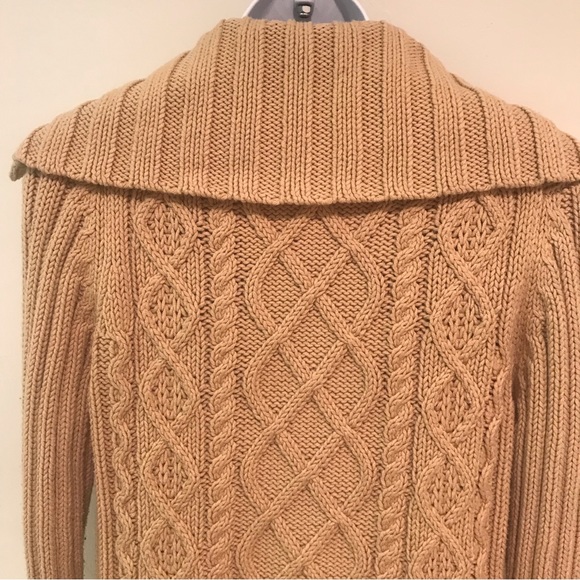 WOMEN’s GAP V NECK CABLE KNIT PULLOVER SWEATER CAMEL BROWN COLLAR  M - Picture 7 of 10
